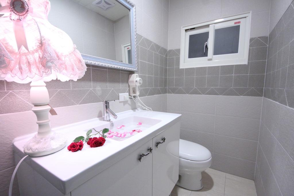 Avica Homestay Wujie Exterior foto
